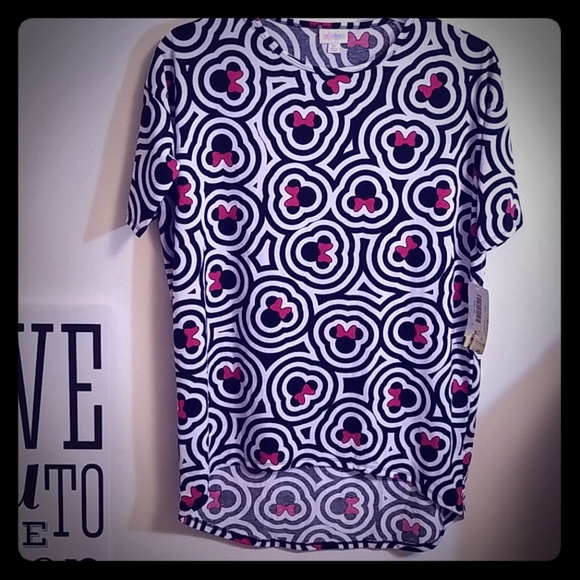 LuLaRoe Tops - LuLaRoe Perfect T